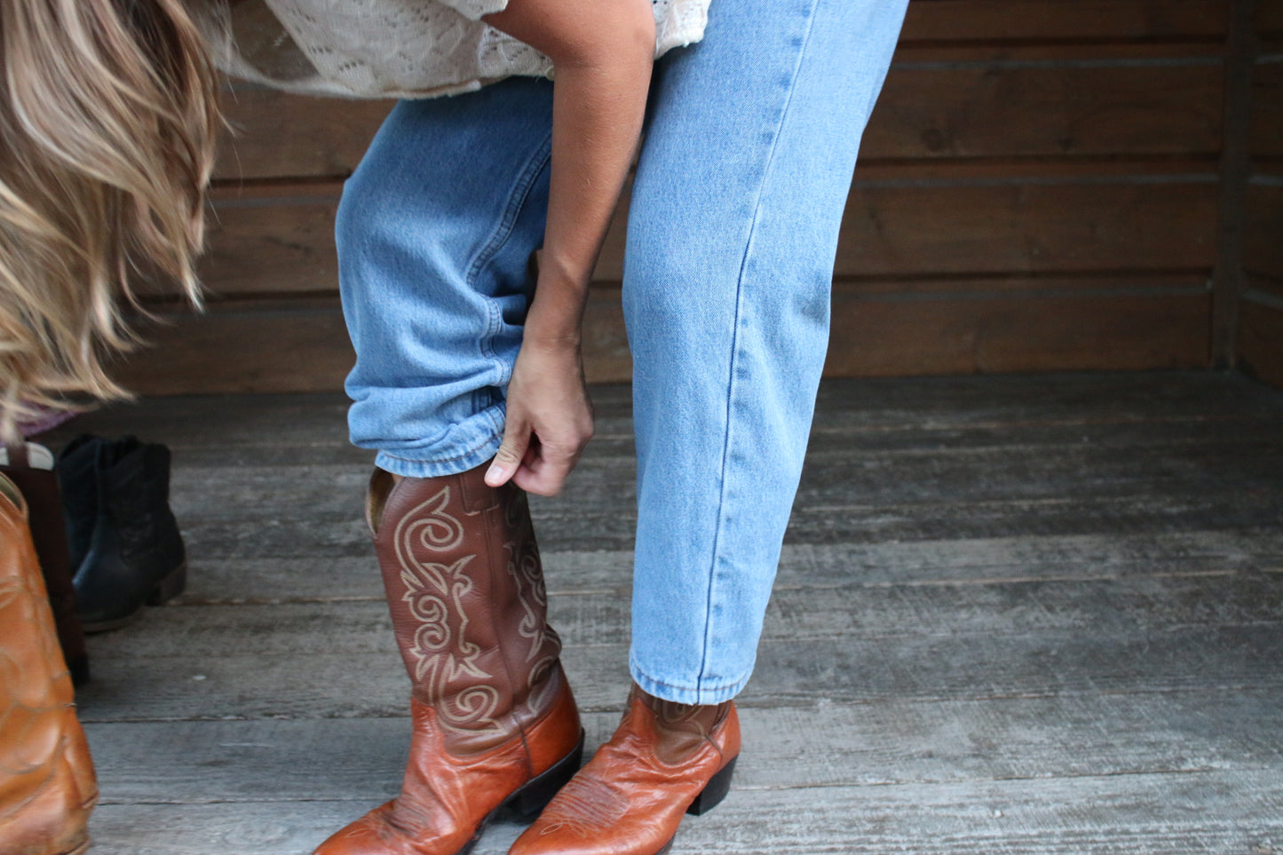 90s Vintage Cowgirl Boot